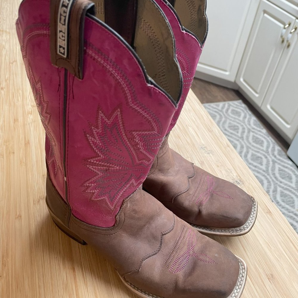 Cinch women's pink cowboy boots 8